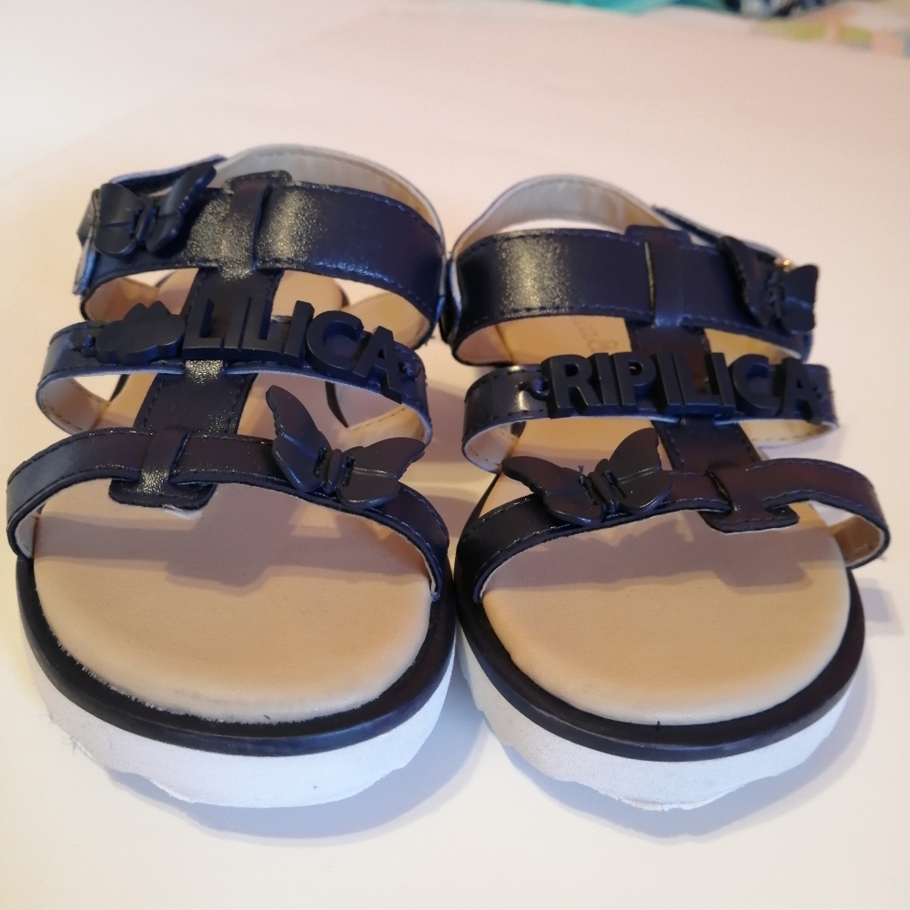 Girl's Sandals - Size 10 - Picture 2 of 6